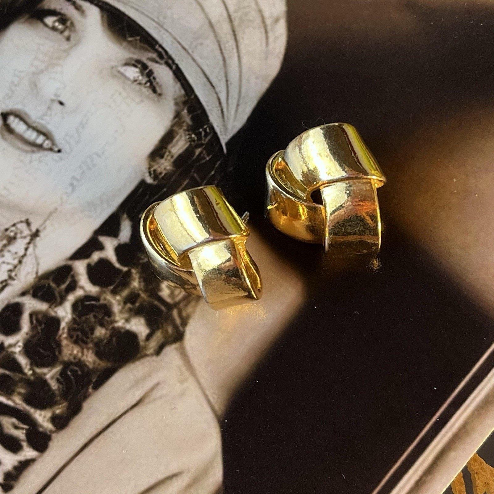 Vintage Gold Tone Pierced Post Earrings – 3/4” -Classic Minimalist – 1980s-1990s