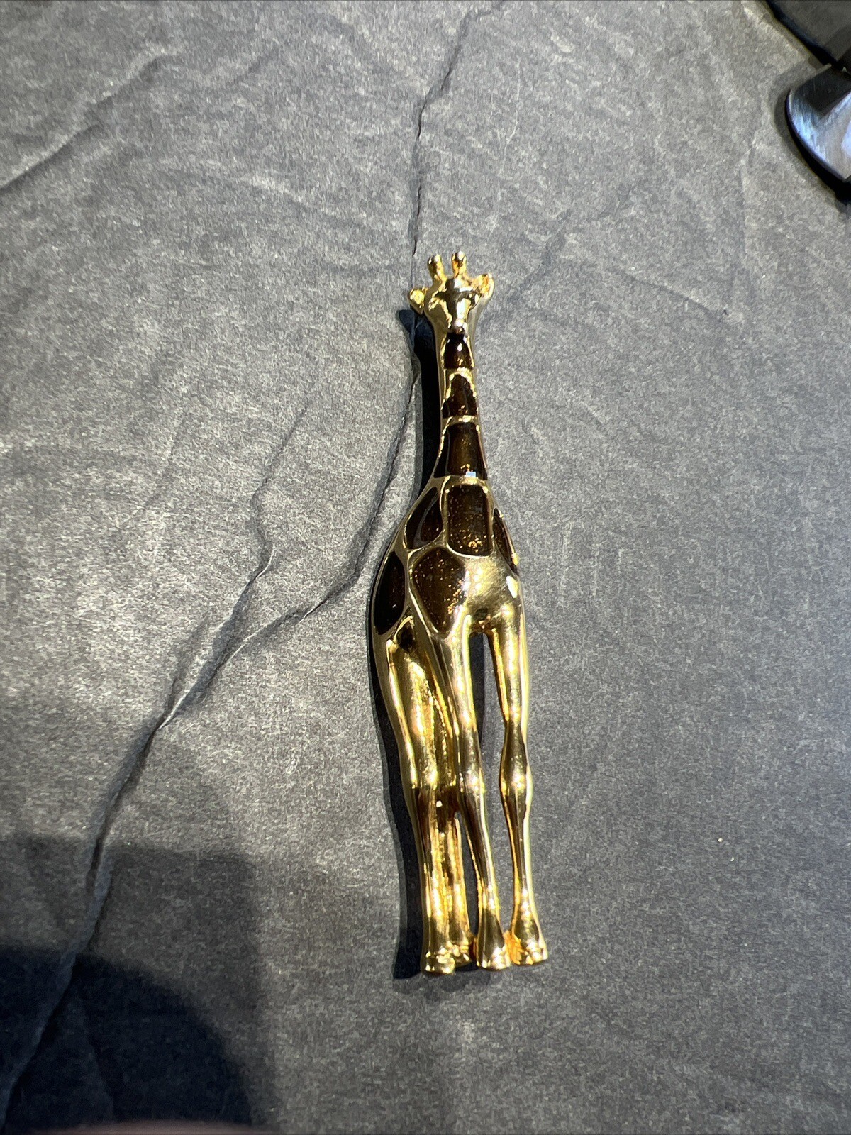 Womens Jewelry Giraffe Pin Brooch Gold Tone Vintage Animals Safari Collectible