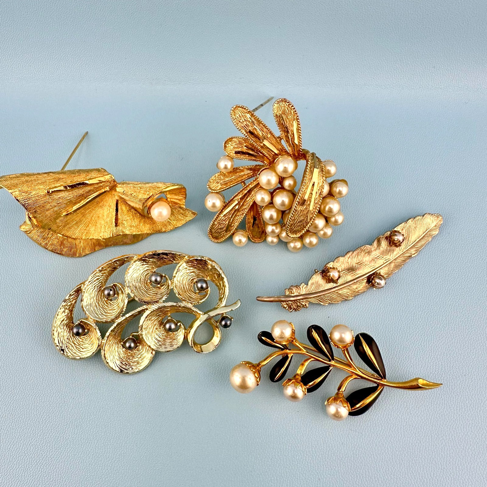 Vintage Brooch Lot Gold Tone Faux Pearl Leaf Branch Feather Some Signed