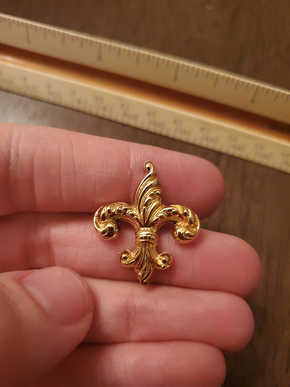 VINTAGE ESTATE SIGNED 1/20th 12k GF C. T. FLEUR DE LIS BROOCH WATCH FOB