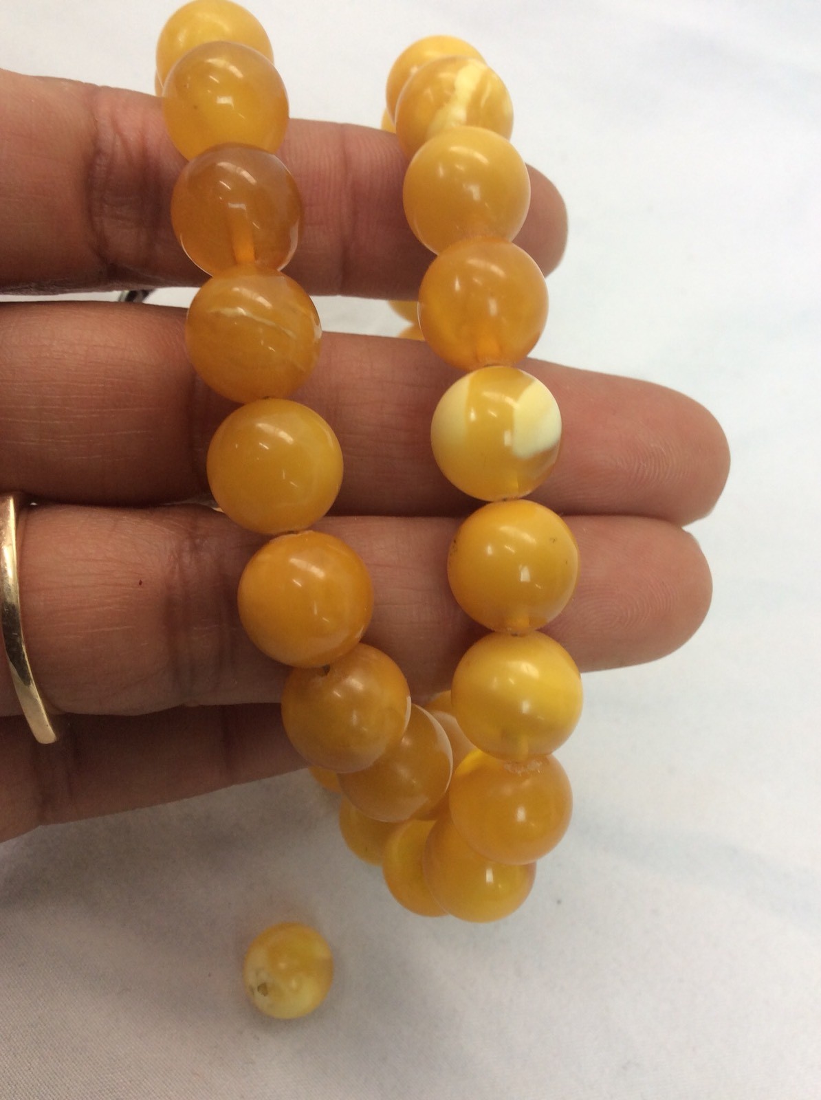 Genuine Vtg Egg Yolk Amber Round Beads Necklace Was Restrung 30 G
