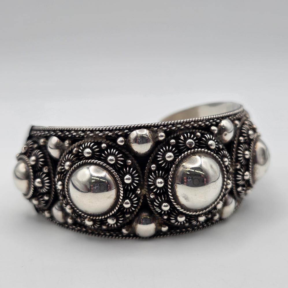 Vintage SIAM 925 Sterling Silver Granulated Dome Wide Bold Cuff Bracelet *READ*