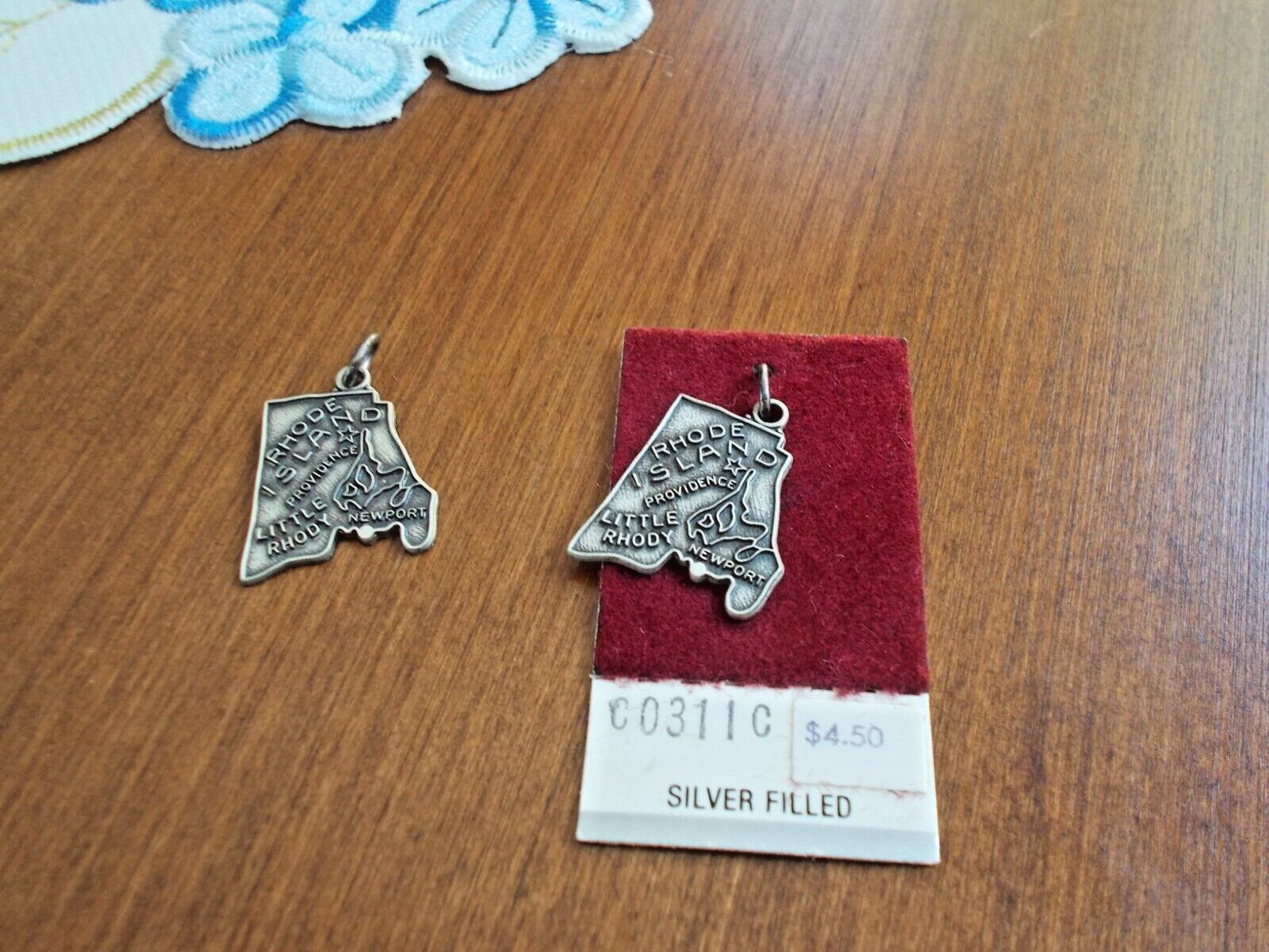 VINTAGE Silver Filled State Charm 3/4″ (25 states & DC)