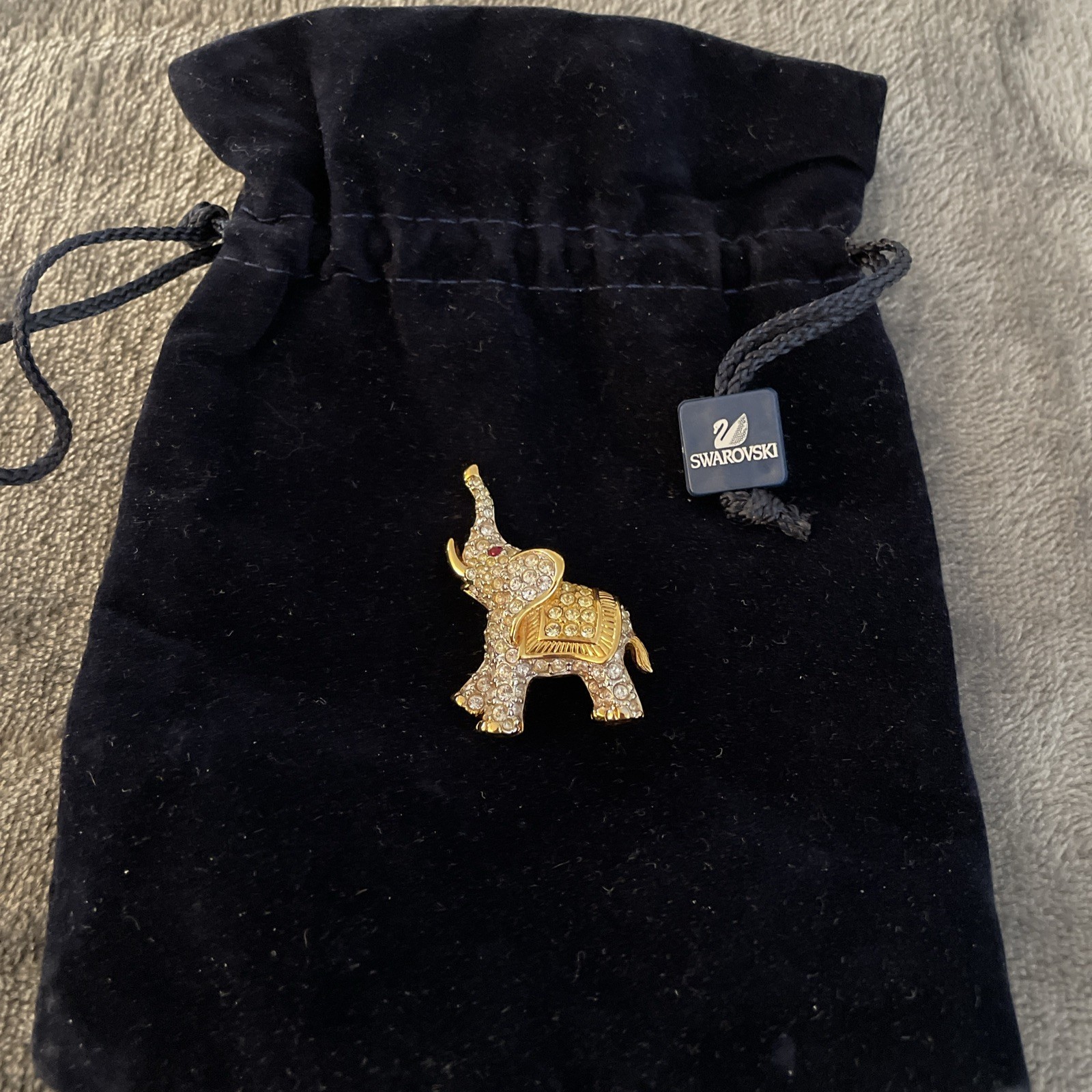 Swarovski Elephant Brooch in Goldtone w/Crystals