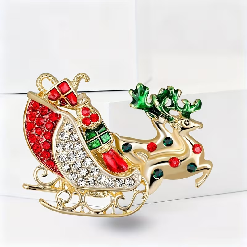 1pc Luxury Christmas Reindeer Brooch Pin Golden Plated Zinc Alloy Festive