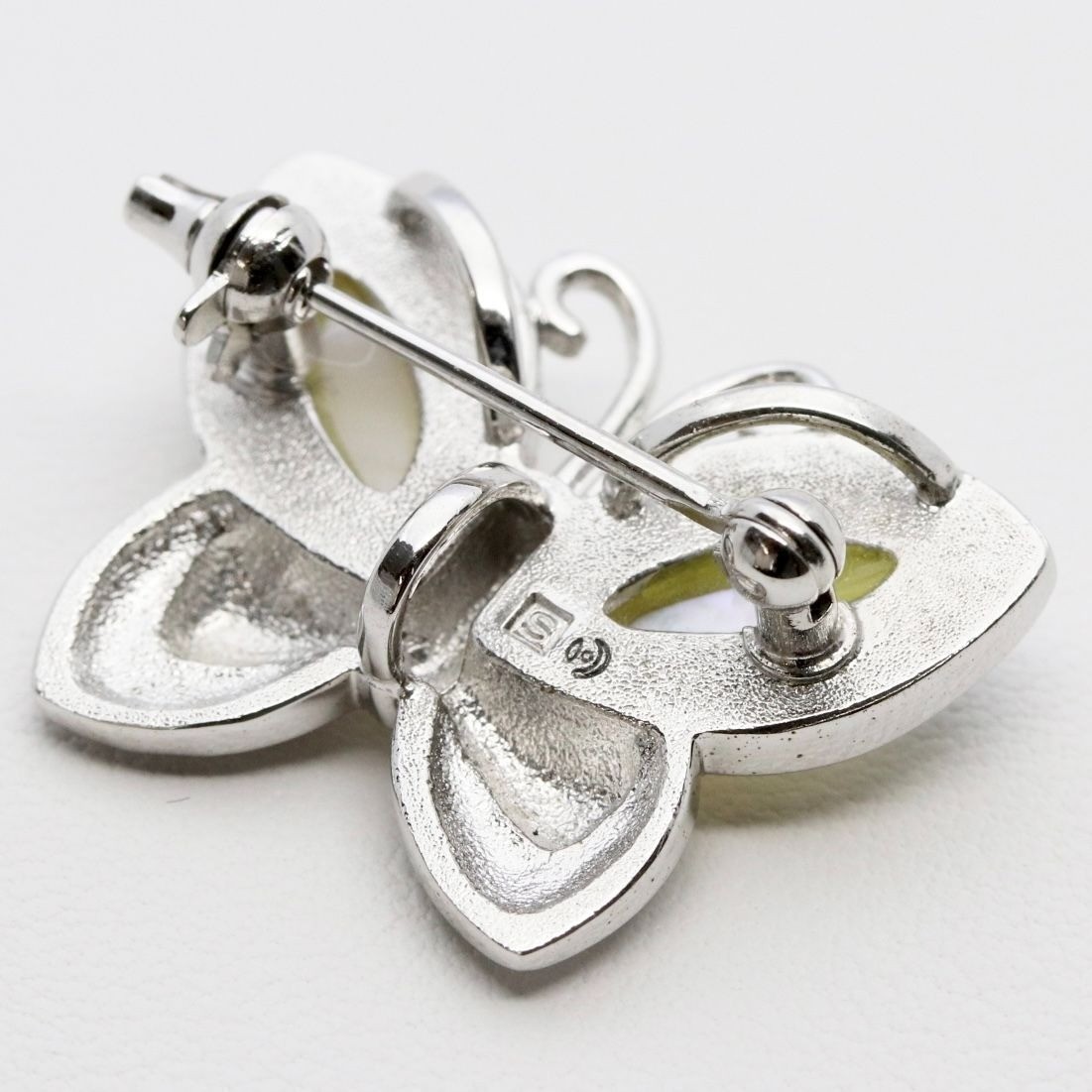 Tasaki MOP Mother of Pearl Shell Butterfly Papillon Brooch Silver Japan Vintage