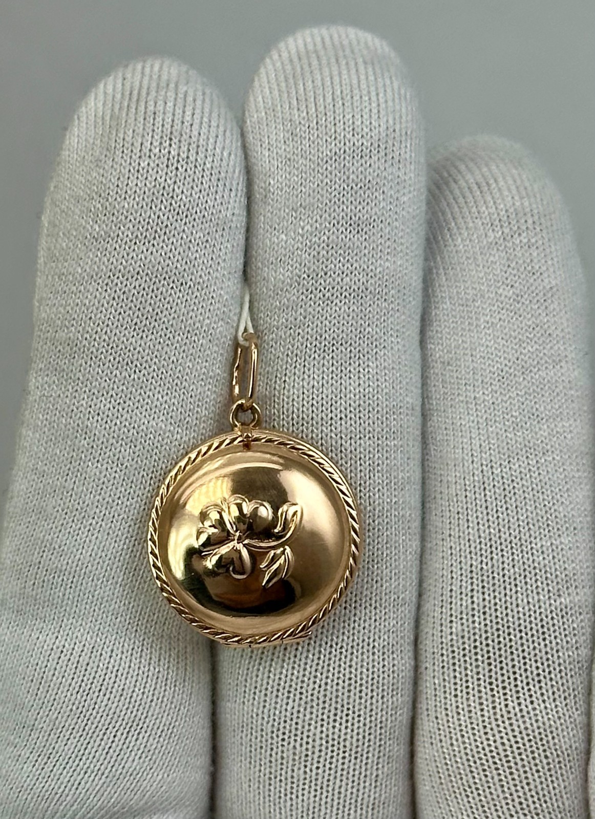 USSR Vintage Original Solid Rose Gold Locket Photo 583 14K 2,56 g. Ukraine 1977