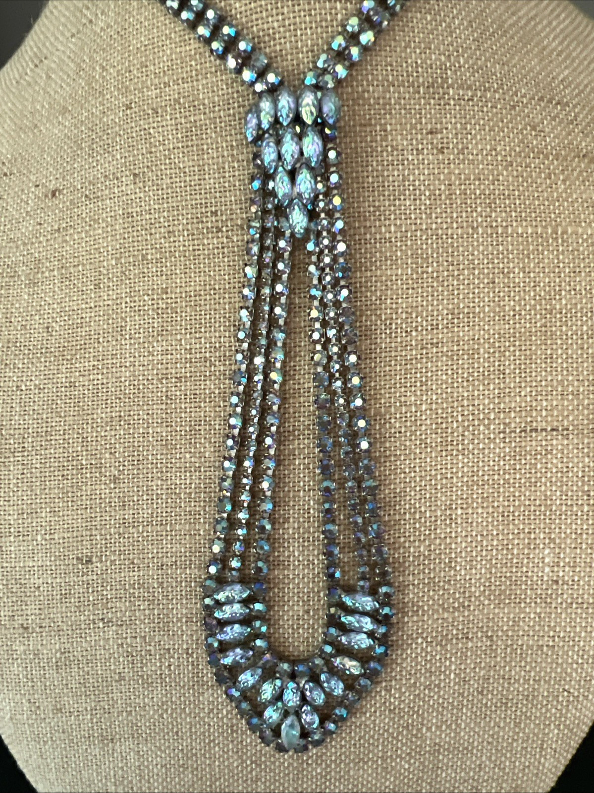 VTG. MCM BLUE AURORA BOREALIS RHINESTONE & ART GLASS NECKLACE & EARRING SET