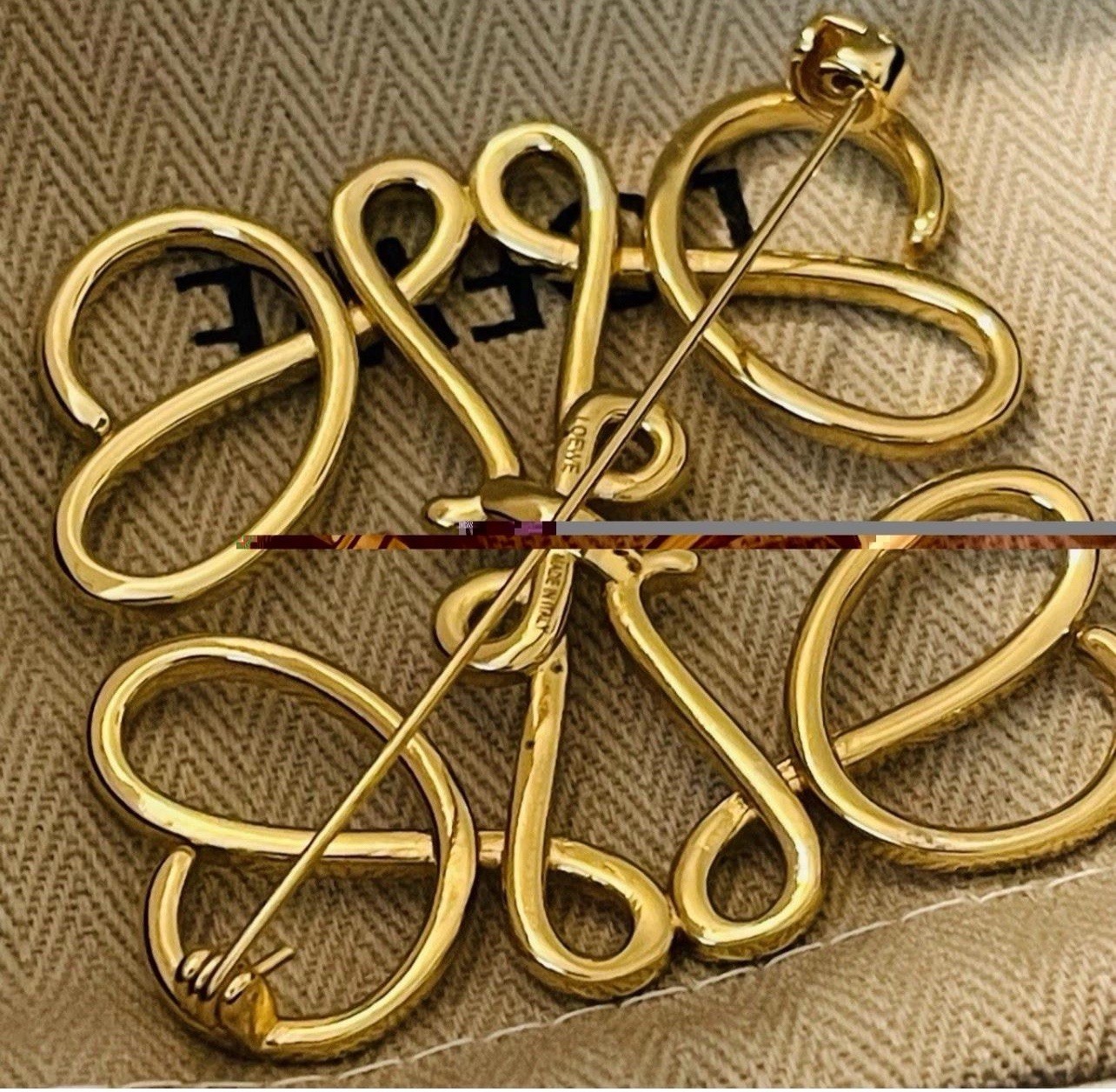 Loewe Vintage Golden Anagram Brooch Pin Stainless Steel Gold/giftbox
